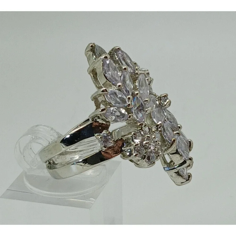 Vintage Silver Tone Marquise Cluster CZ Floral Statement Cocktail Ring Size 6.75